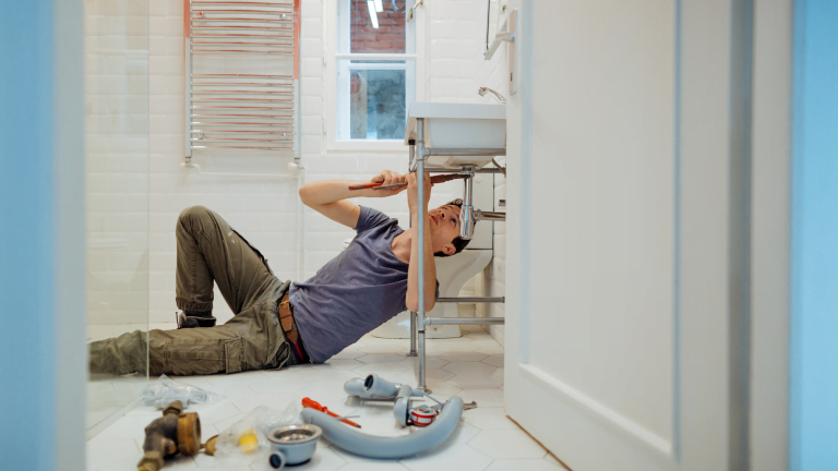 plumbing-problems-quicker-rooter-emergency-plumbing-and-heating_calgary
